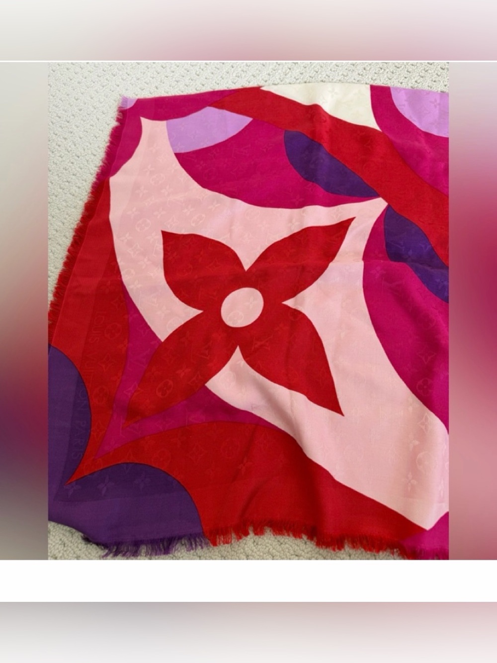 Louis Vuitton Shawl